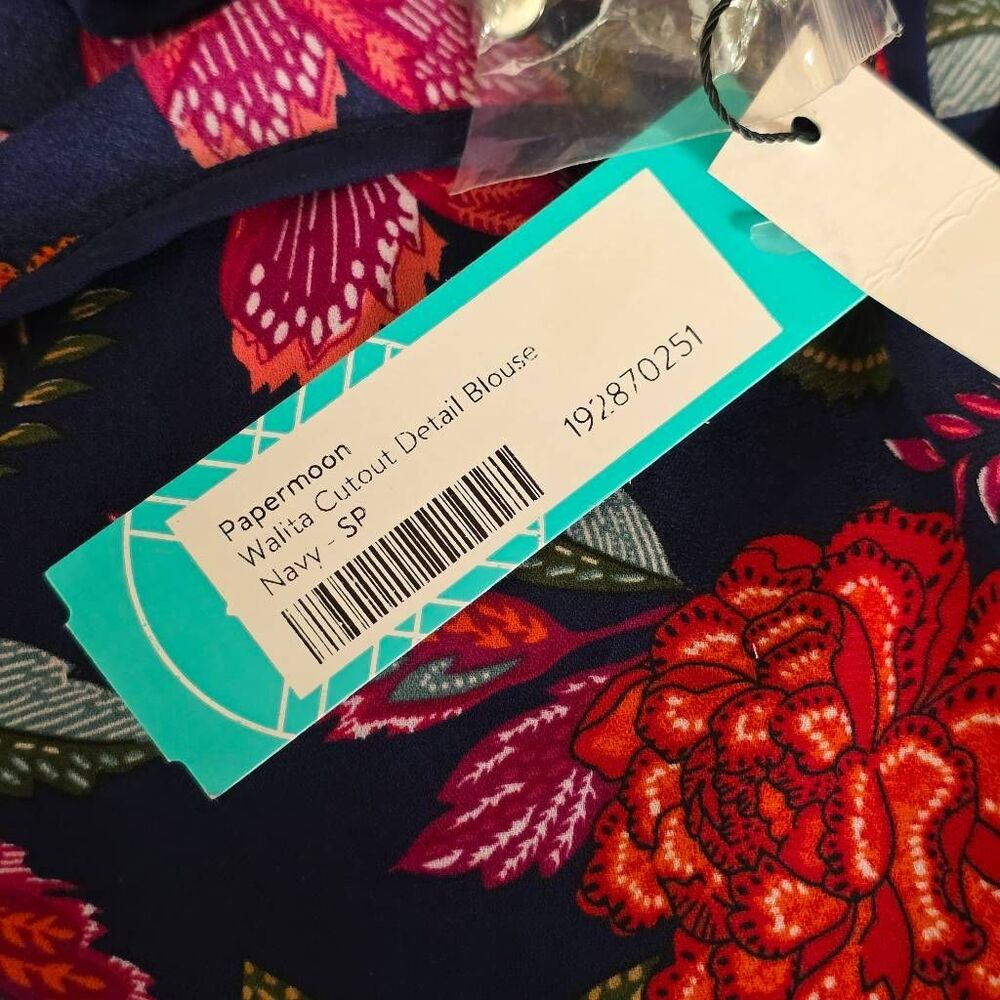 Paper Moon Petite Floral Tank Blouse Navy SP - Picture 8 of 10